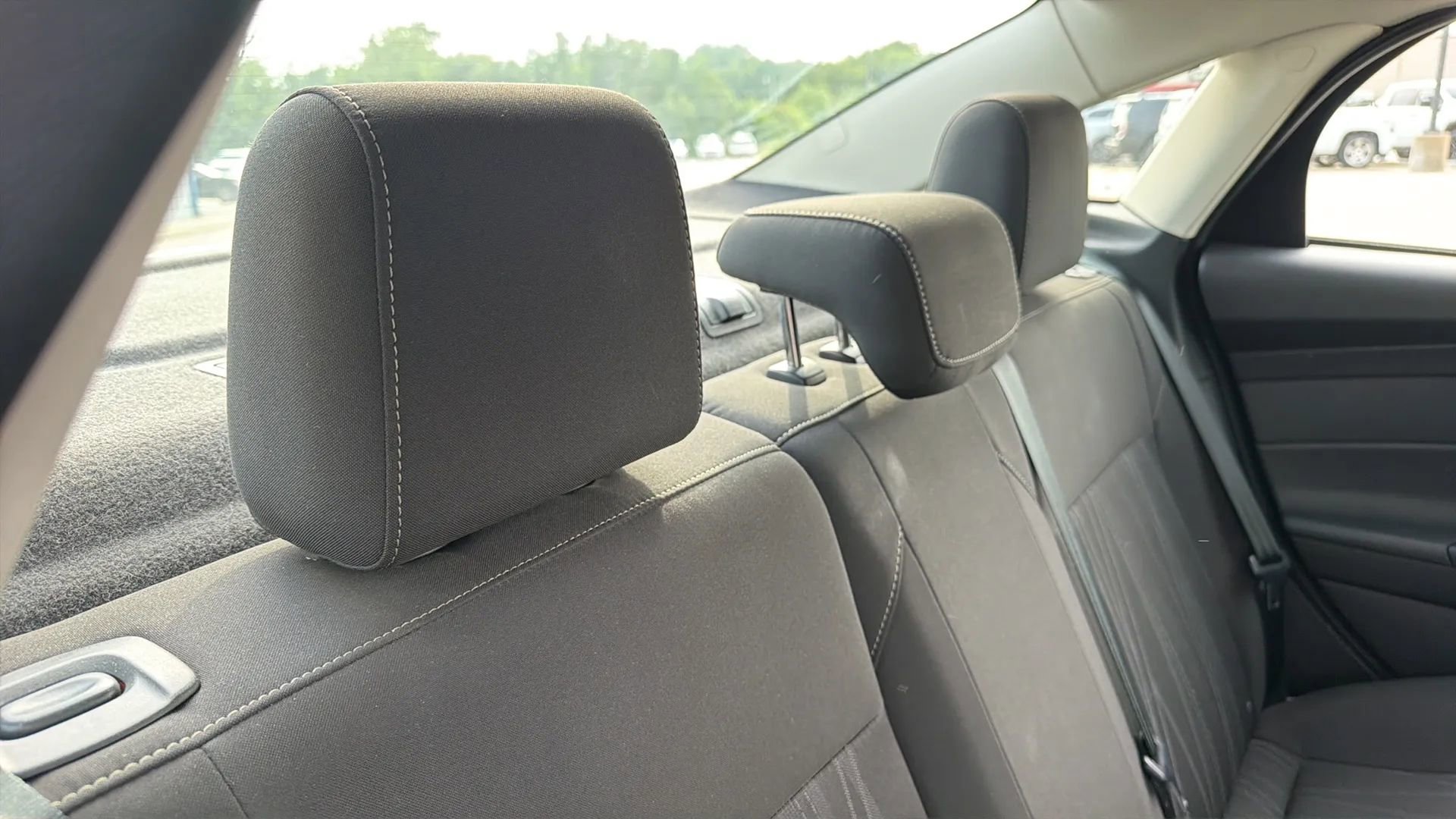 Used 2015 Ford Focus SE FWD image 55