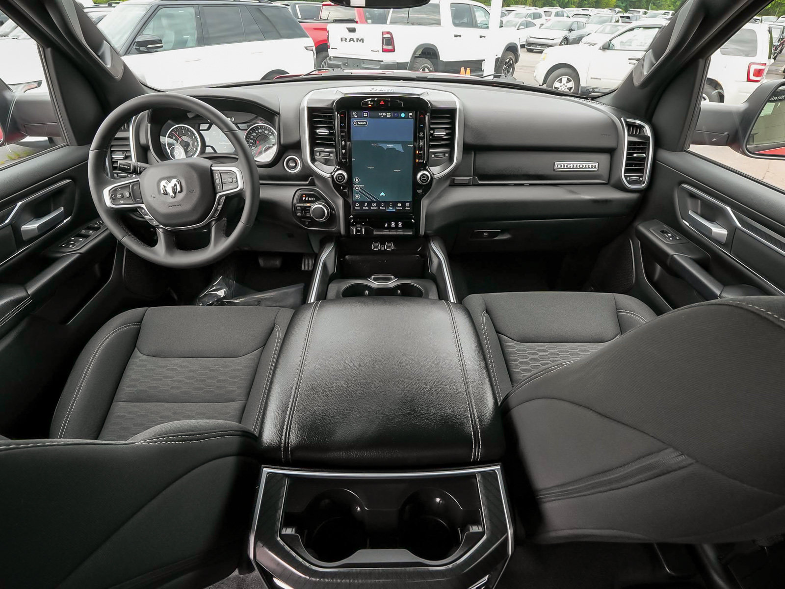 Used 2025 RAM 1500 Big Horn AWD/4WD image 34