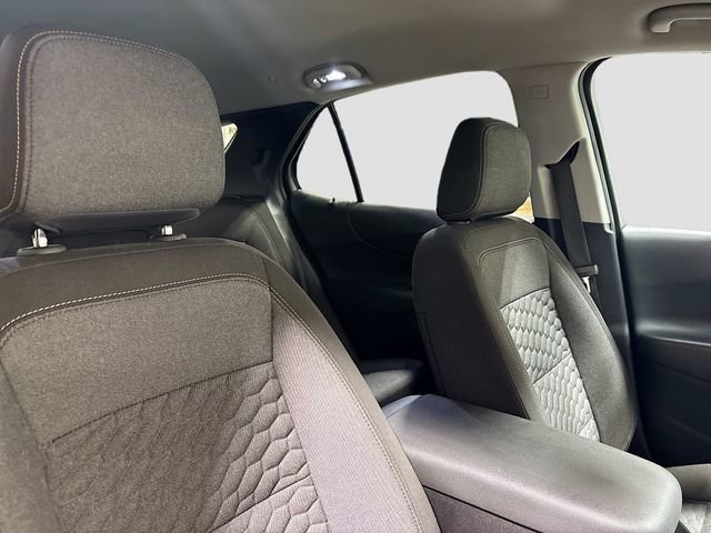 Used 2018 Chevrolet Equinox LT image 28