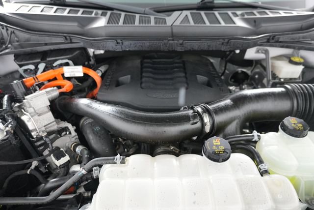 Used 2022 Ford F150 XLT w/ Equipment Group 302A High image 40