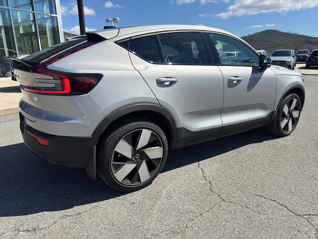 Certified 2023 Volvo C40 P8 Recharge Ultimate image 7