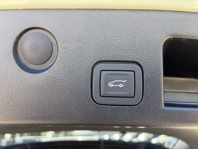 Certified 2025 Chevrolet Equinox ACTIV w/ Convenience Package III AWD/4WD image 27