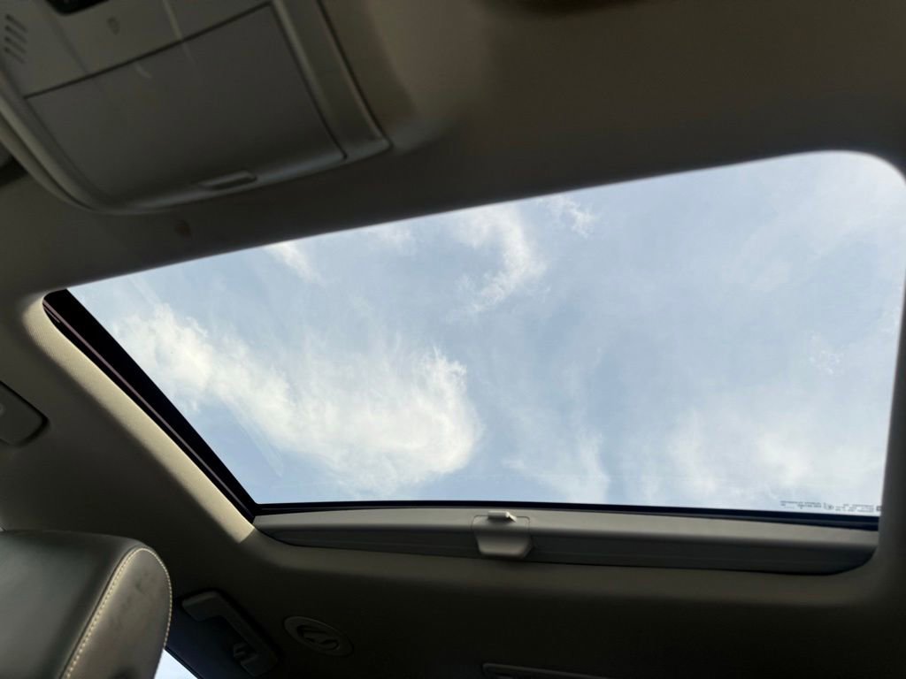 Used 2019 GMC Acadia SLT FWD image 32