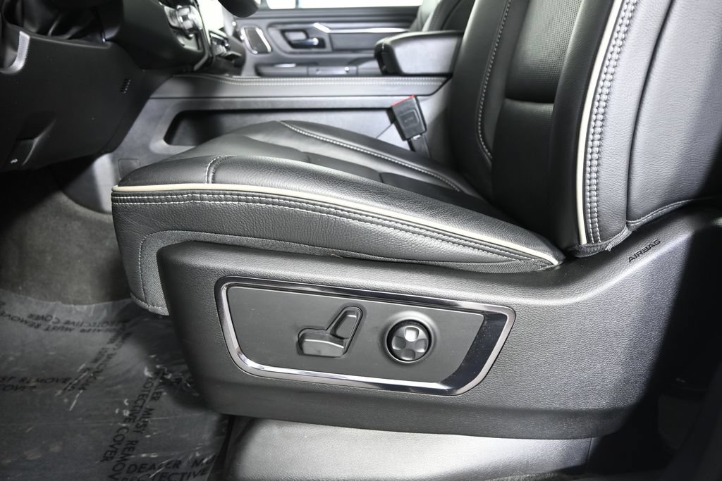 Used 2024 RAM 1500 Limited AWD/4WD image 22