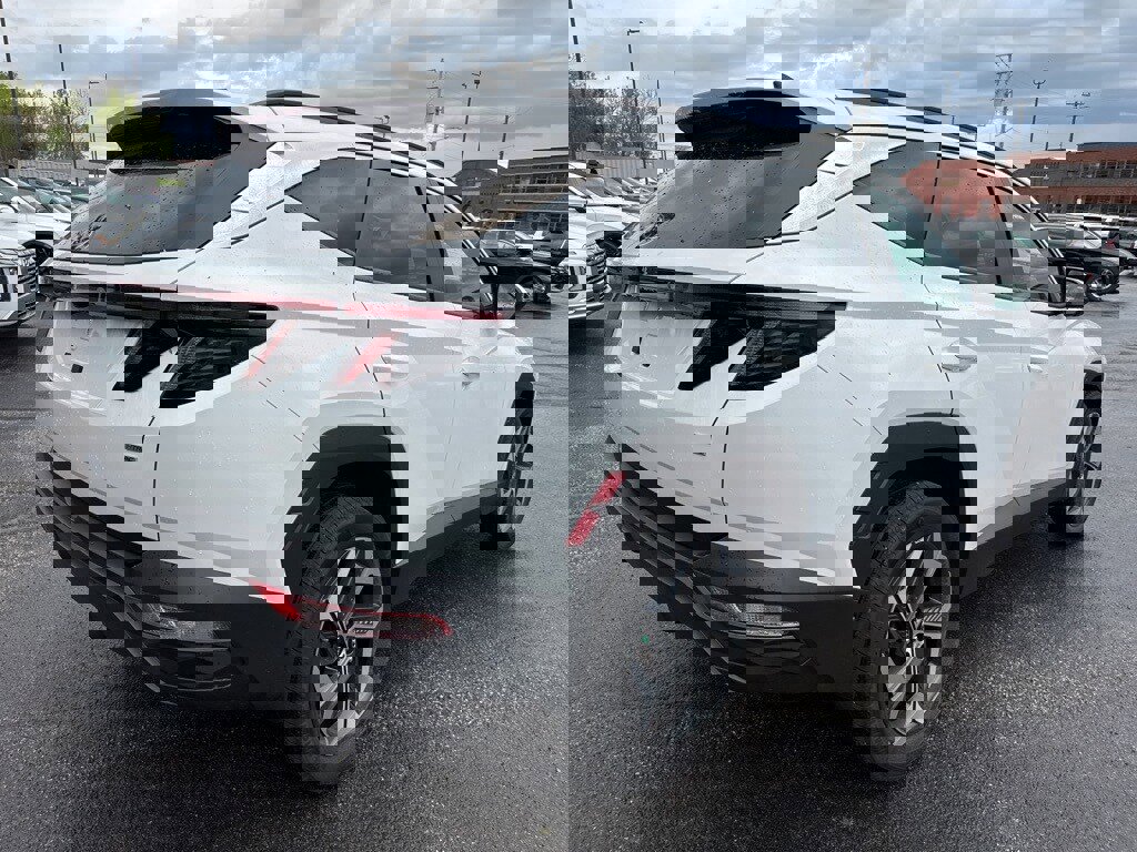 Certified 2022 Hyundai Tucson SEL w/ Convenience + Premium Package image 7