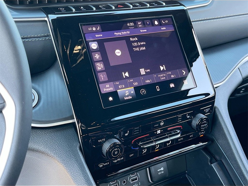 New 2025 Jeep Grand Cherokee L Altitude image 14