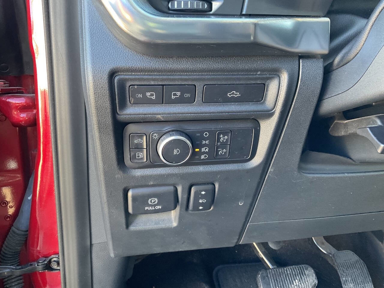 Used 2021 Ford F150 Lariat image 22