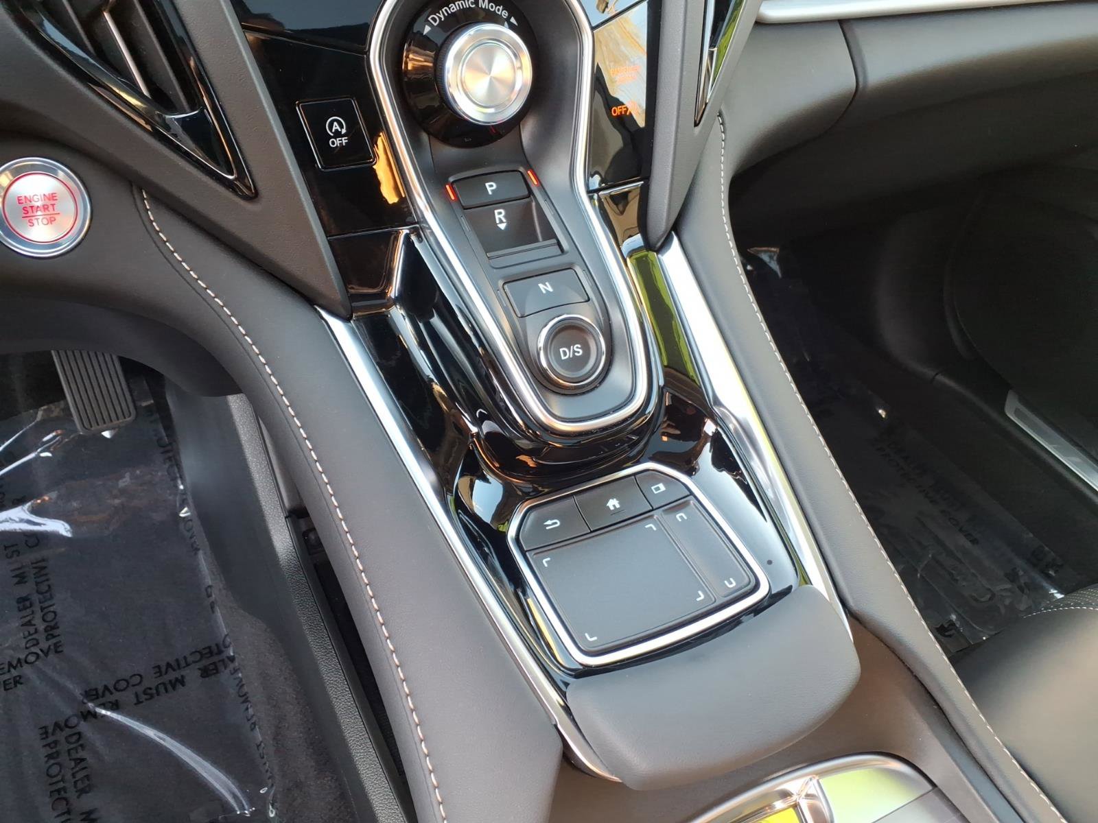 Used 2024 Acura RDX SH-AWD w/ Technology Package image 10