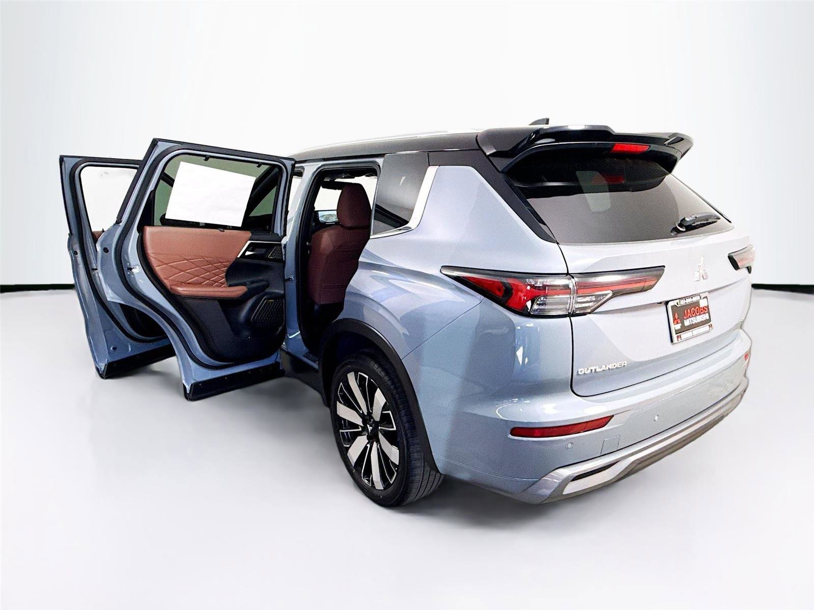 New 2026 Mitsubishi Outlander SEL image 42