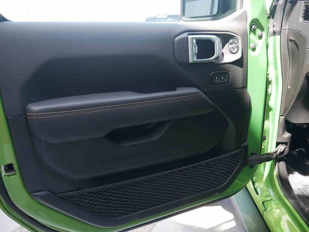 New 2025 Jeep Wrangler Rubicon 392 image 17