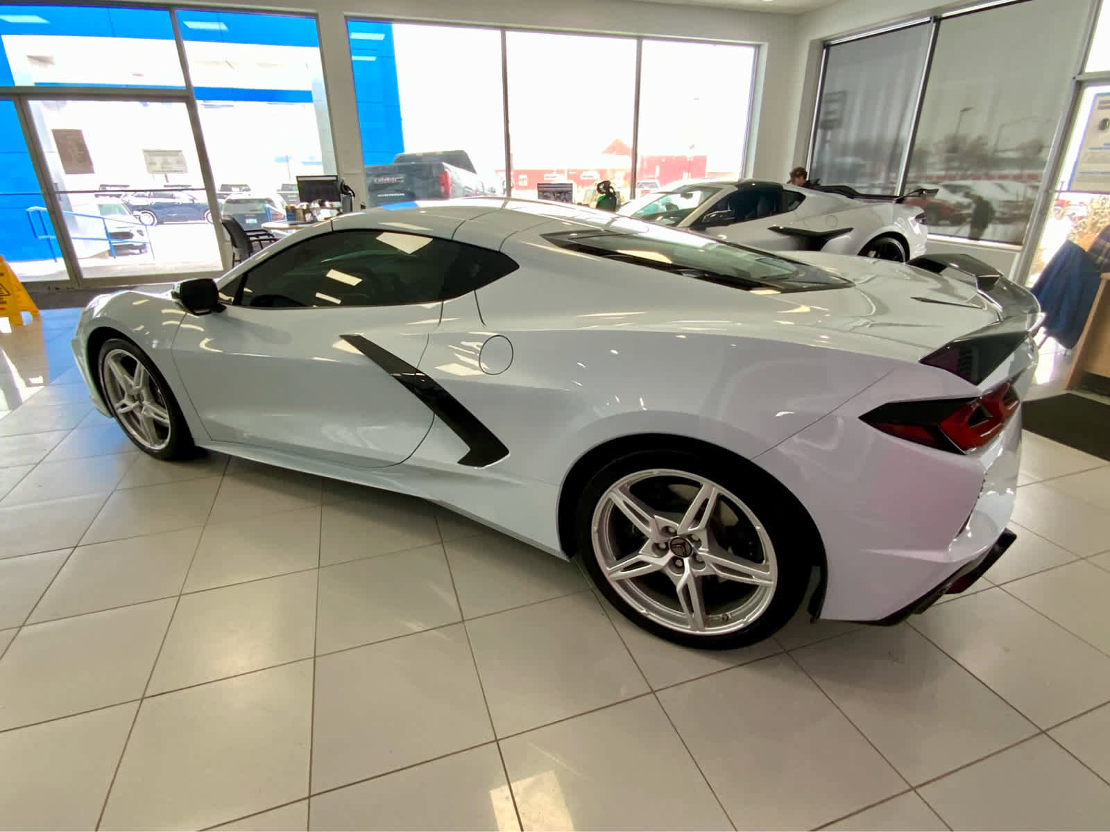 Used 2023 Chevrolet Corvette Stingray Coupe w/ Z51 Performance Package image 3