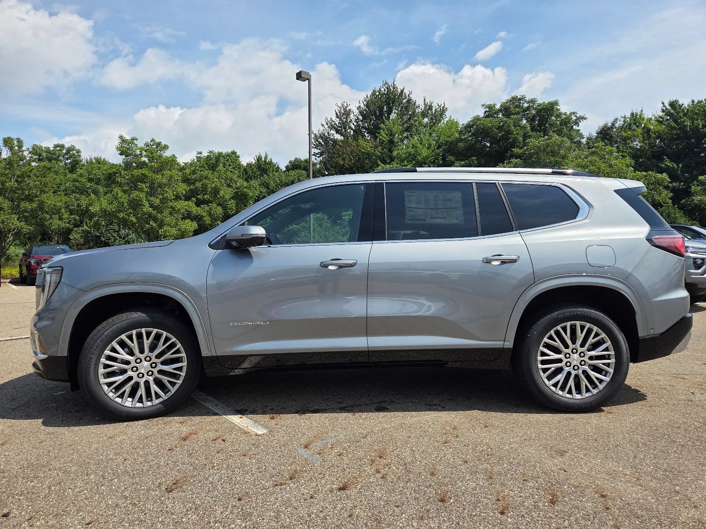 New 2026 GMC Acadia Denali w/ Super Cruise Package AWD/4WD image 15