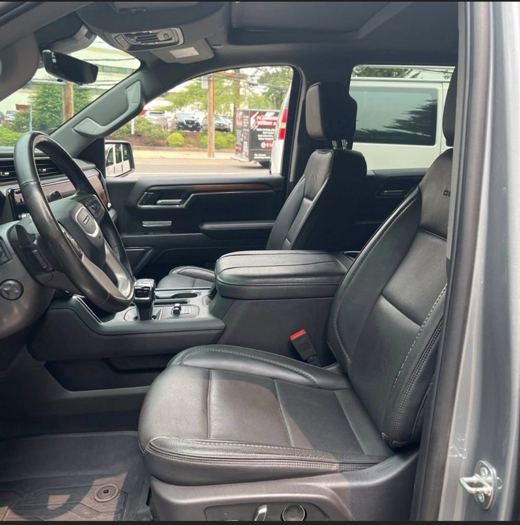 Used 2024 GMC Sierra 1500 Denali w/ Denali Reserve Package AWD/4WD image 24