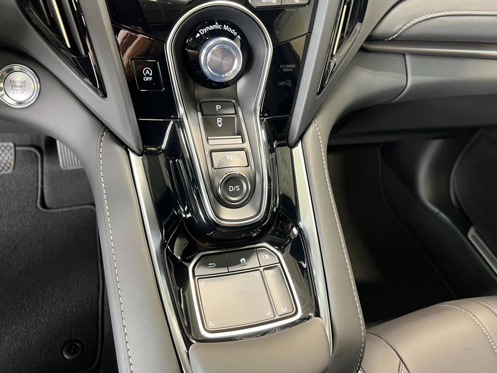 Used 2025 Acura RDX SH-AWD image 33