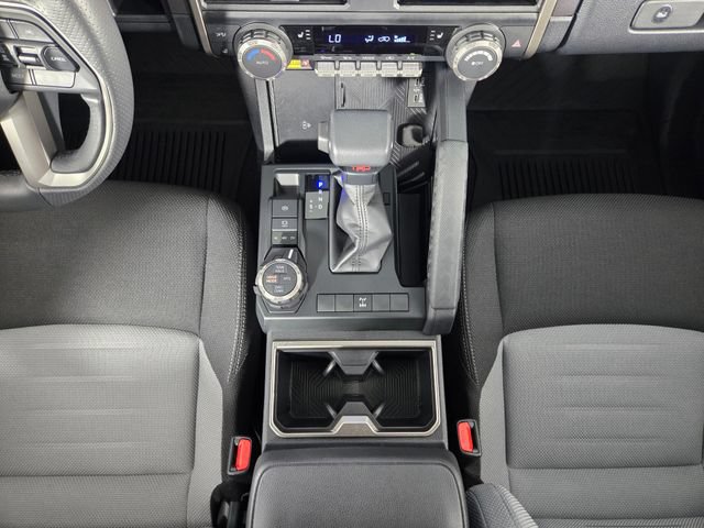 Used 2025 Toyota 4Runner TRD Off-Road AWD/4WD image 25