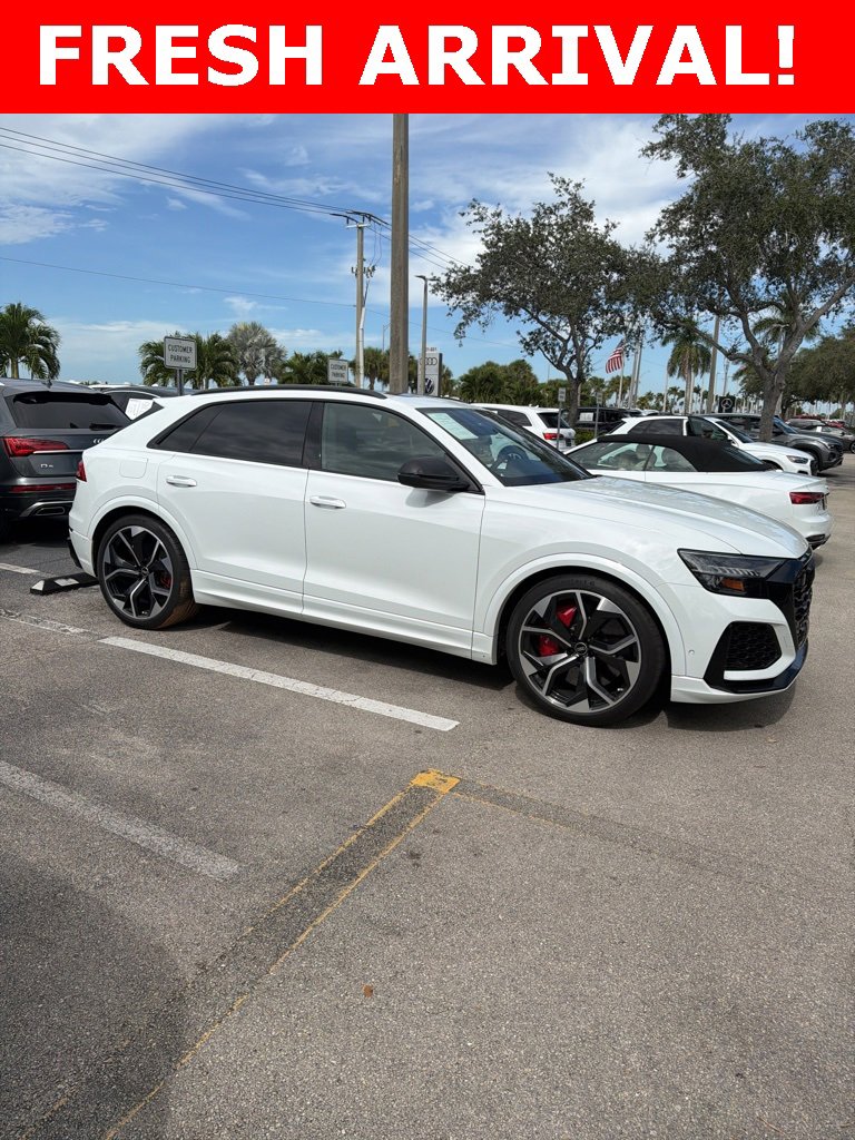 Used 2021 Audi RS Q8 w/ Black Optic Package
