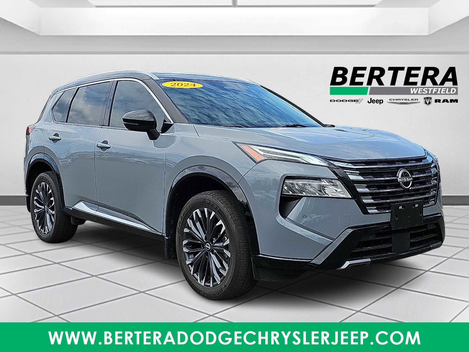 Used 2024 Nissan Rogue Platinum
