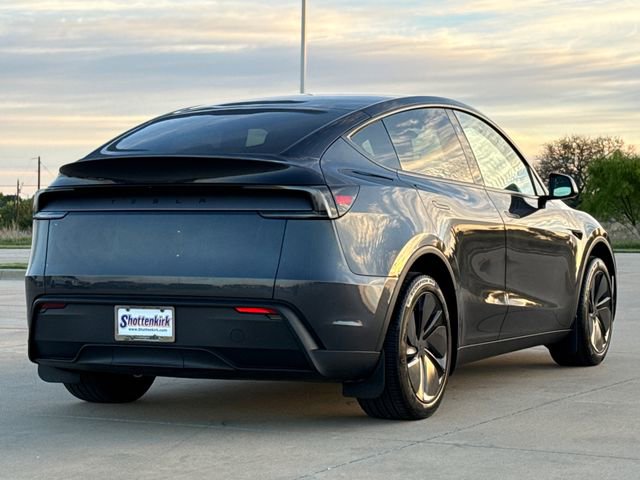 Used 2026 Tesla Model Y 2WD image 8