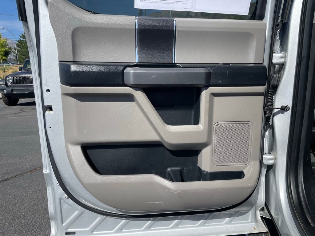 Used 2015 Ford F150 XLT w/ Equipment Group 301A Mid image 31
