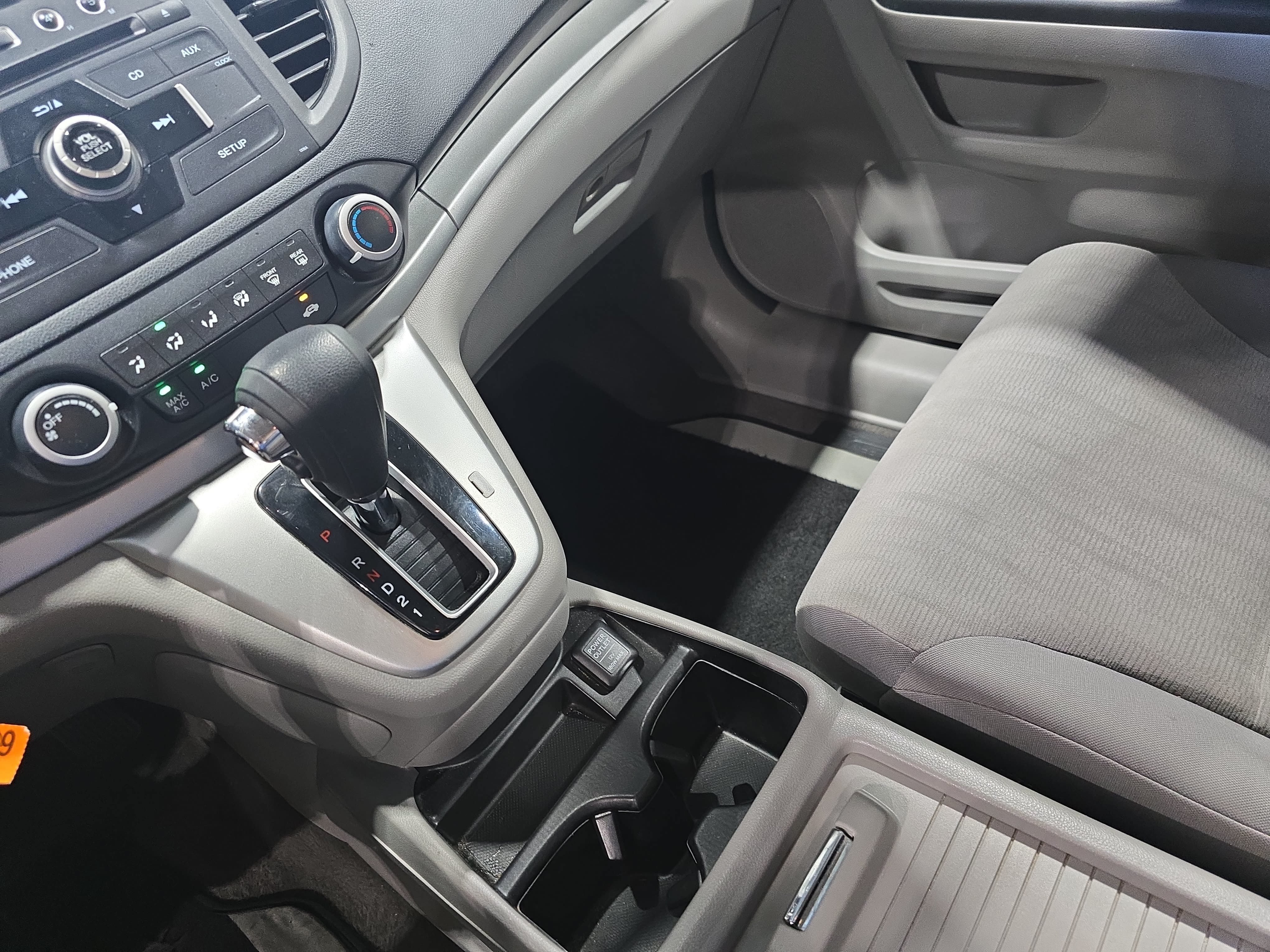 Used 2013 Honda CR-V LX image 24