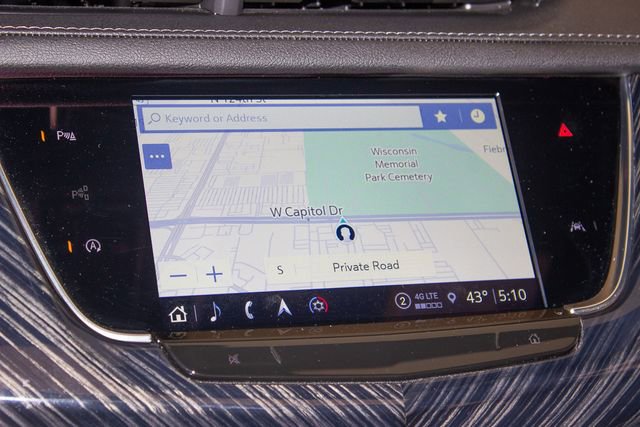 Used 2024 Cadillac XT6 Premium Luxury w/ LPO, Floor Liner Package image 31