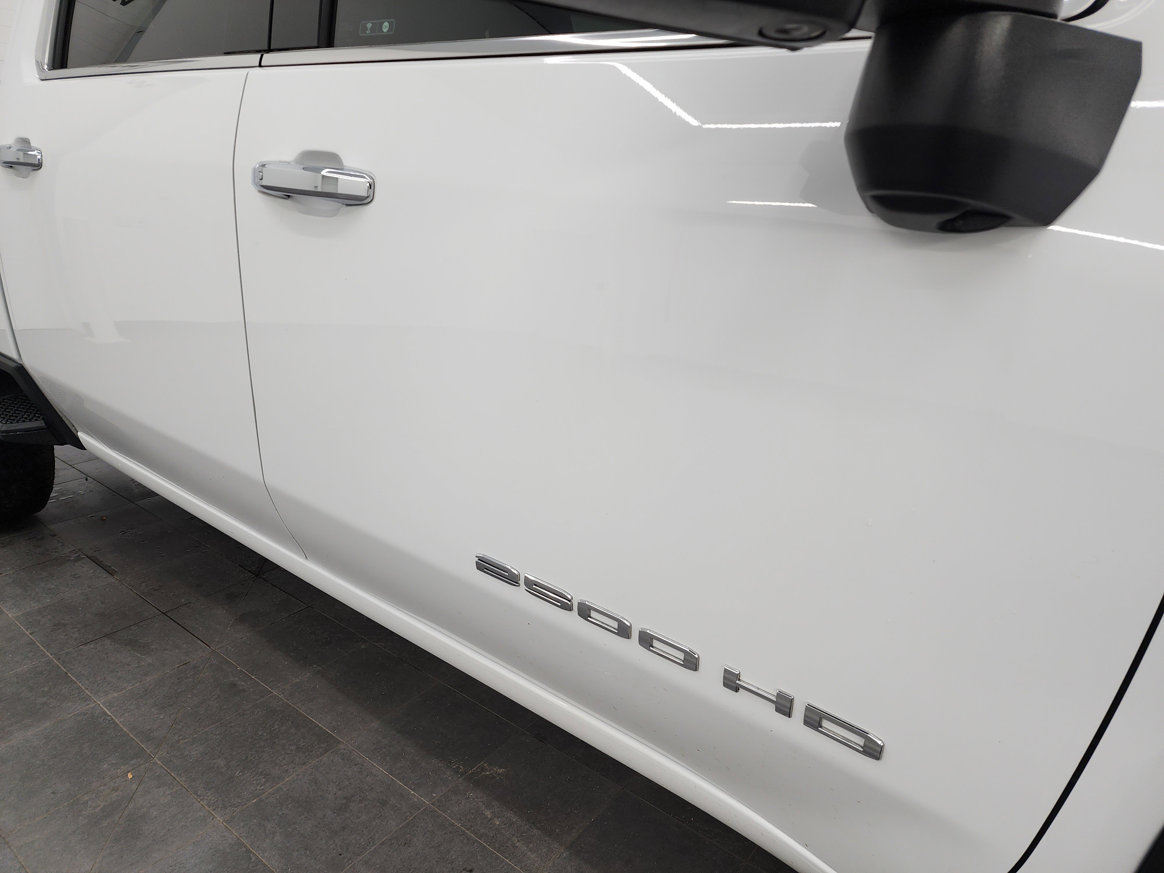 Used 2022 GMC Sierra 2500 SLT w/ SLT Convenience Package image 25