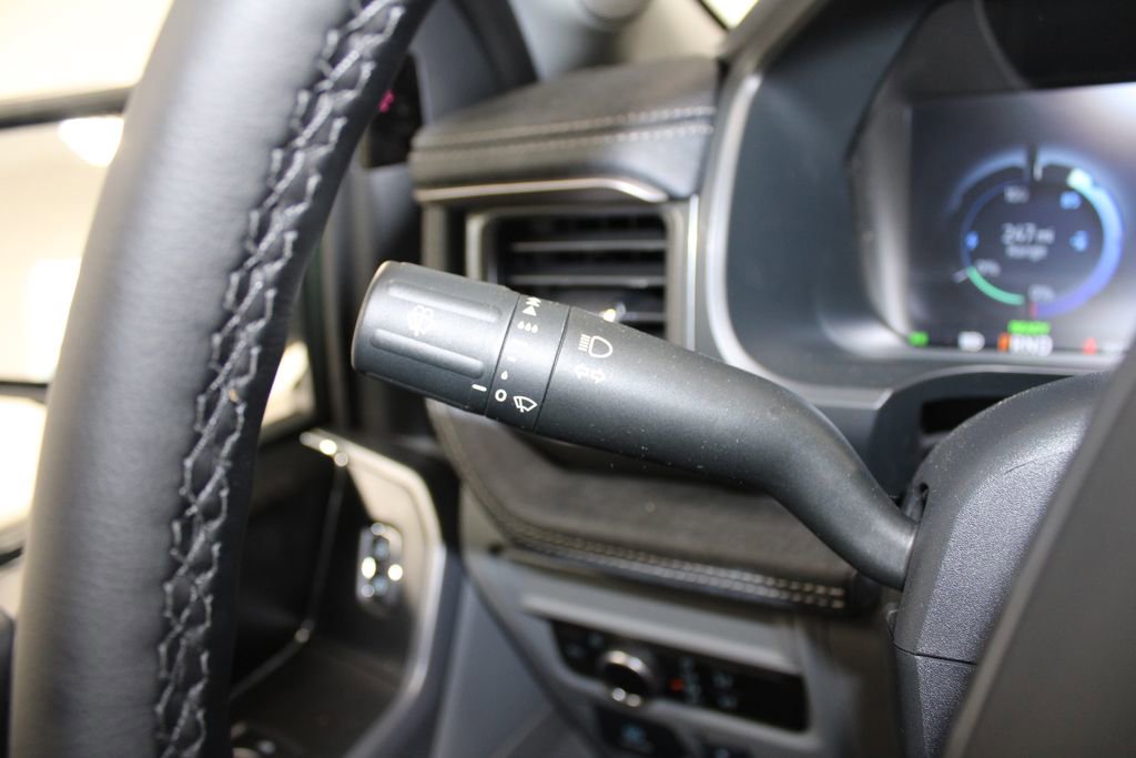 New 2025 Ford F150 Lightning Flash image 38