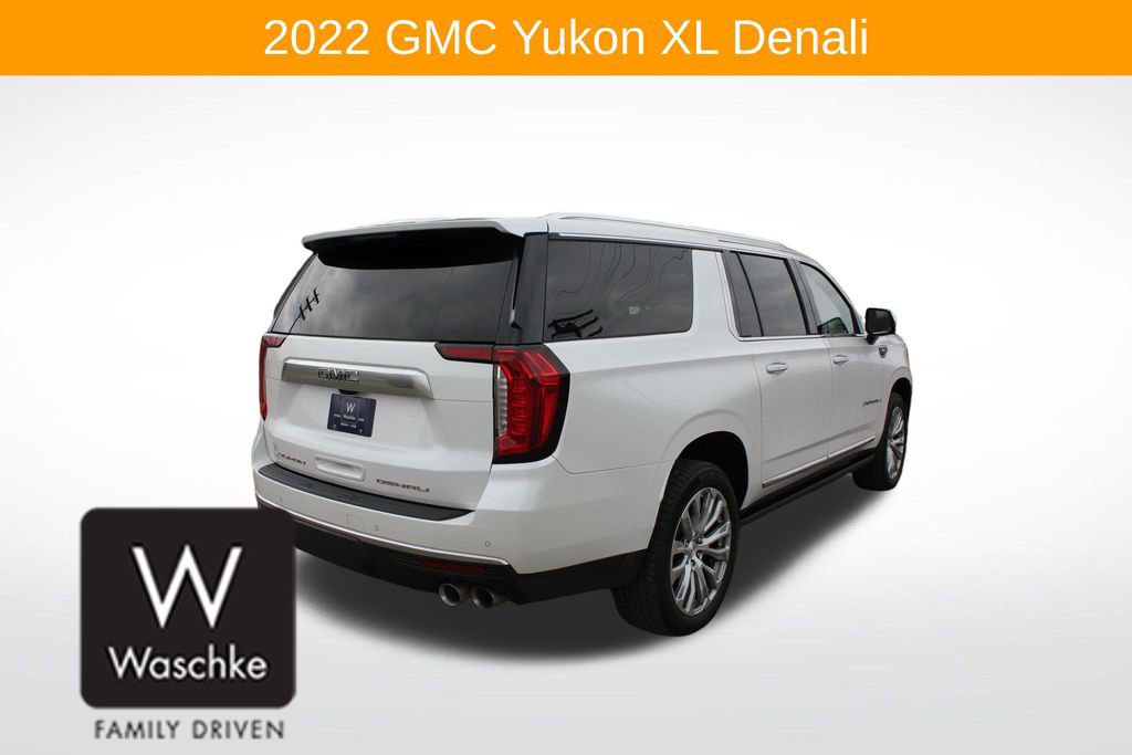 Used 2022 GMC Yukon XL Denali w/ Denali Premium Package AWD/4WD image 8