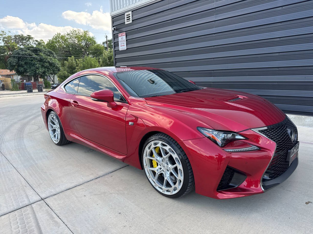 Used 2017 Lexus RC F w/ Premium Package RWD image 23
