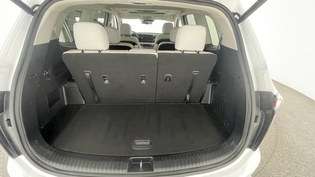 Used 2023 Kia Telluride EX w/ EX Captain's Chair Package image 48