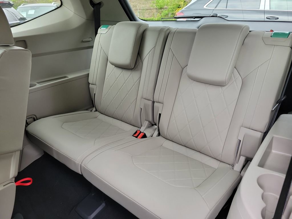 Certified 2025 Volkswagen Atlas SEL Premium R-Line image 14