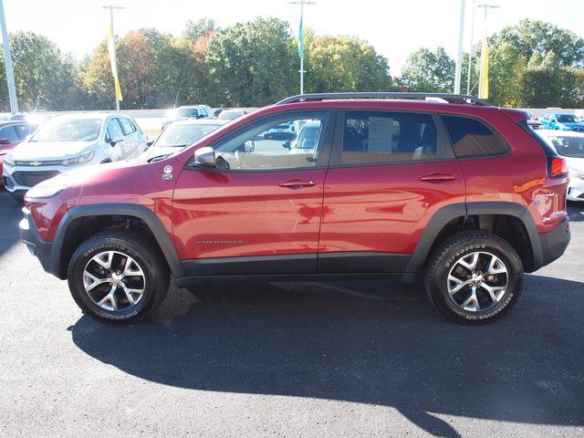 Used 2014 Jeep Cherokee Trailhawk w/ Comfort/Convenience Group AWD/4WD image 3