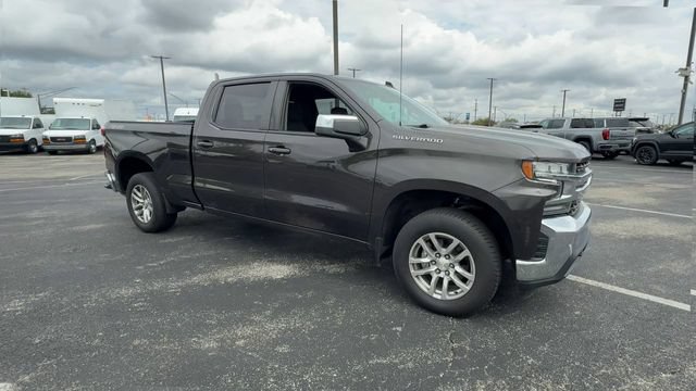 Used 2021 Chevrolet Silverado 1500 LT AWD/4WD image 2
