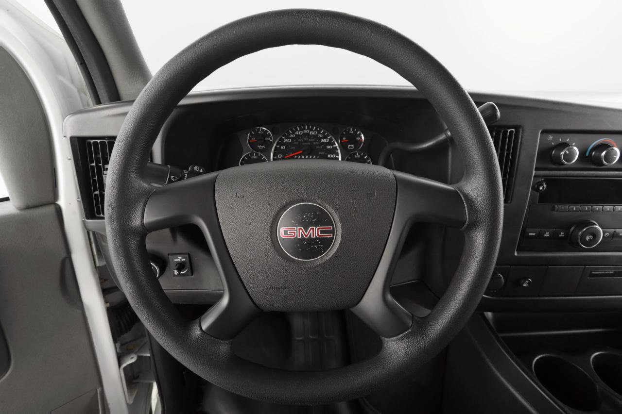 Used 2014 GMC Savana 1500 image 13