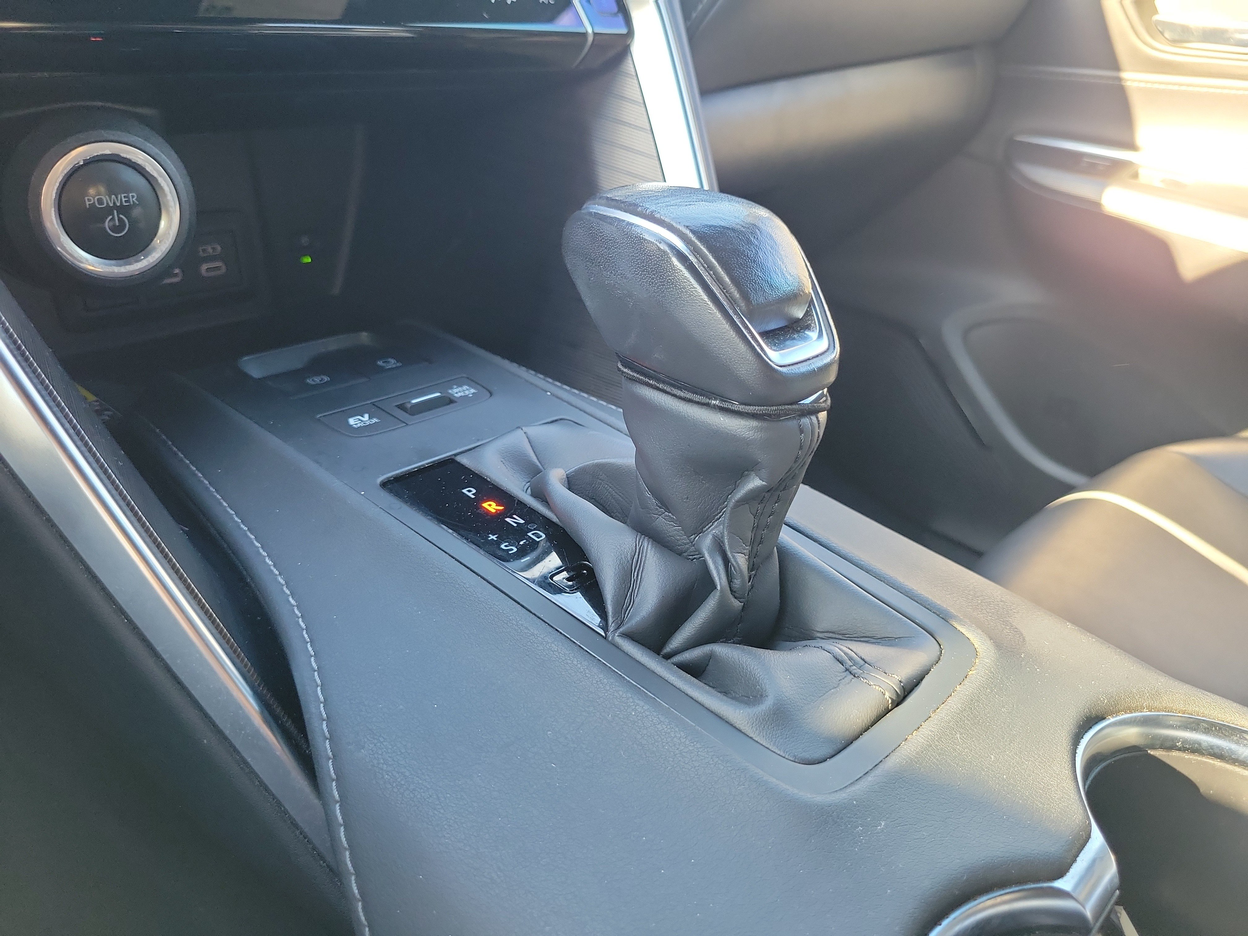 Used 2023 Toyota Venza XLE AWD/4WD image 27