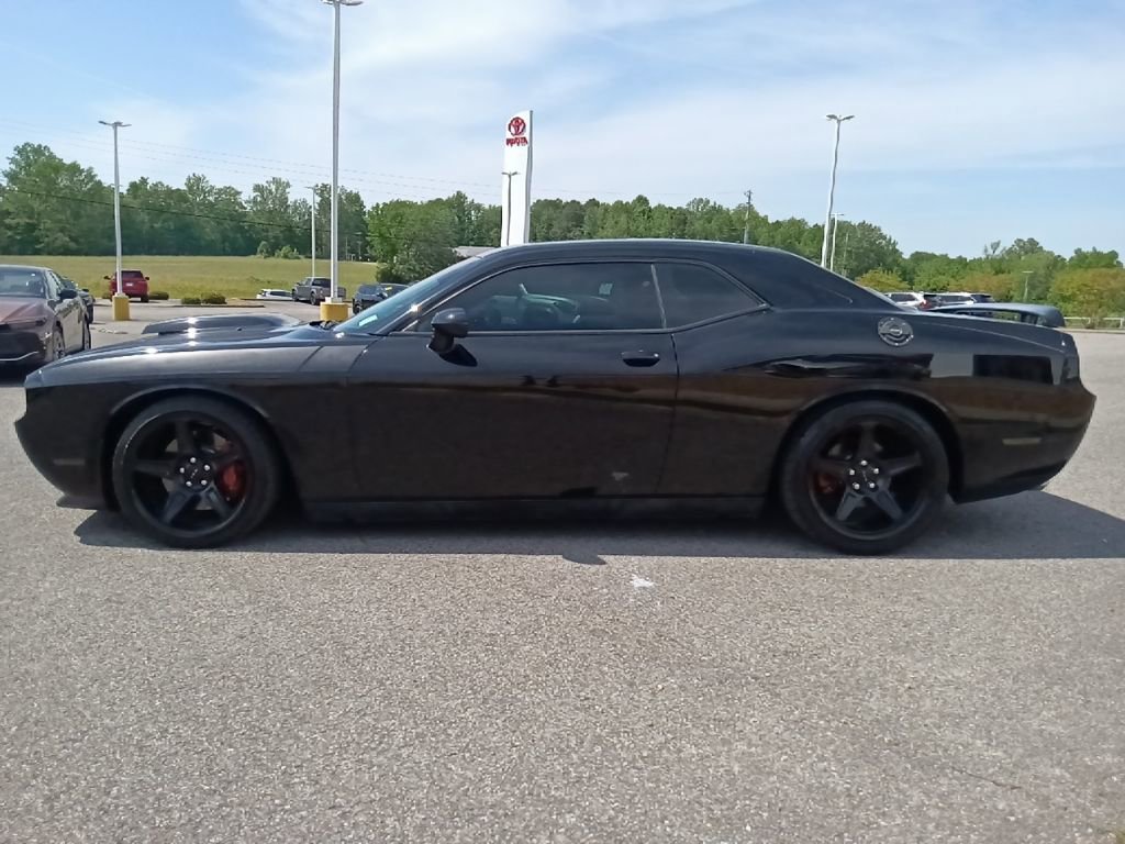 Used 2014 Dodge Challenger R/T RWD image 6