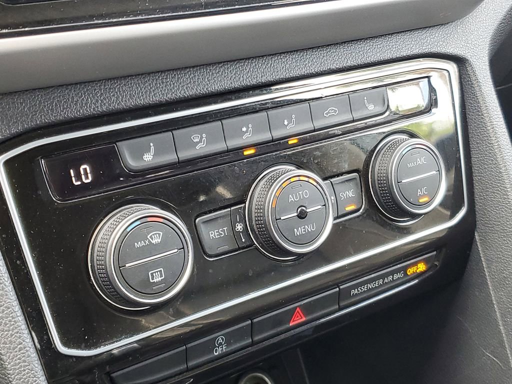 Used 2023 Volkswagen Atlas SEL image 25