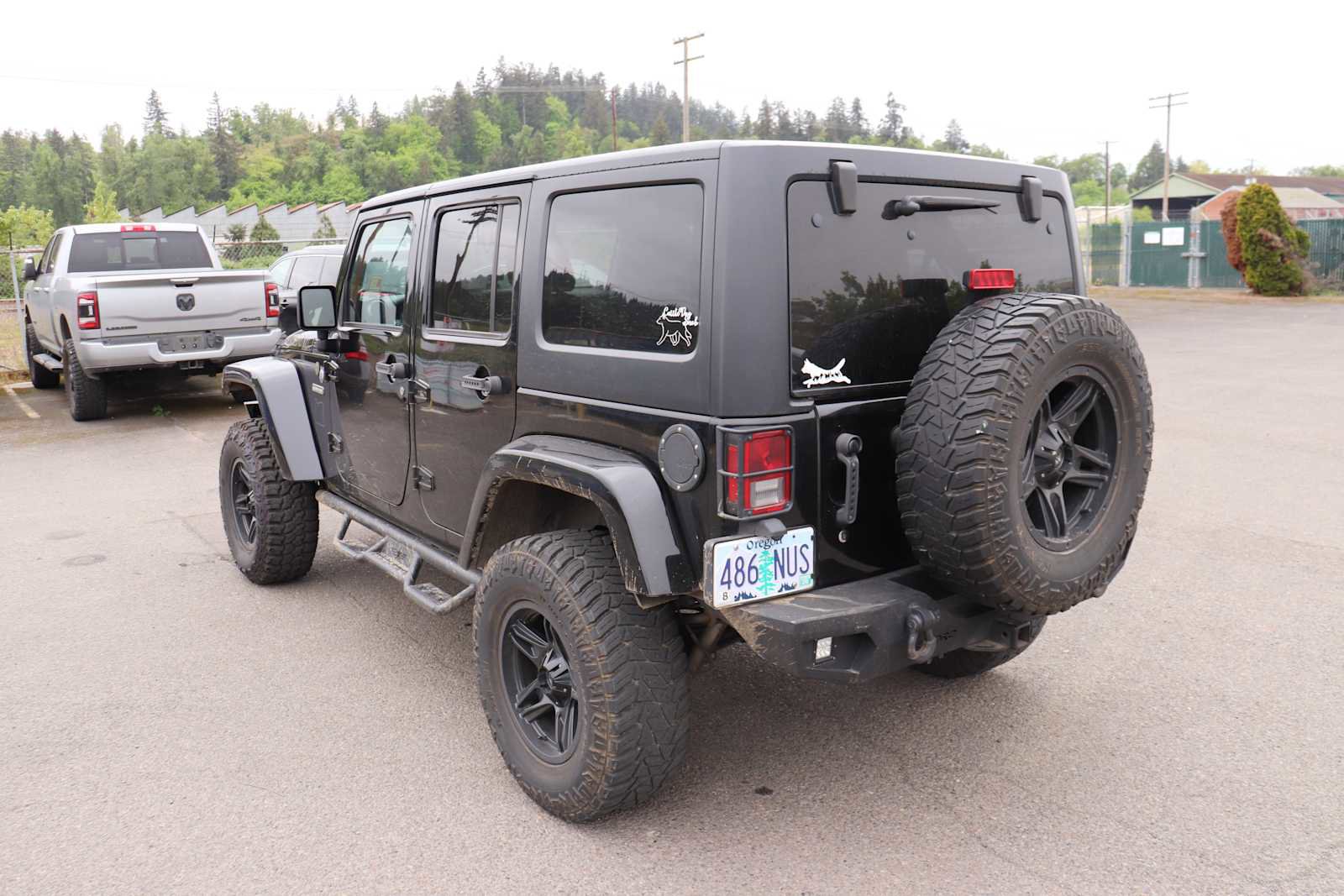 Used 2017 Jeep Wrangler Freedom Edition AWD/4WD image 7