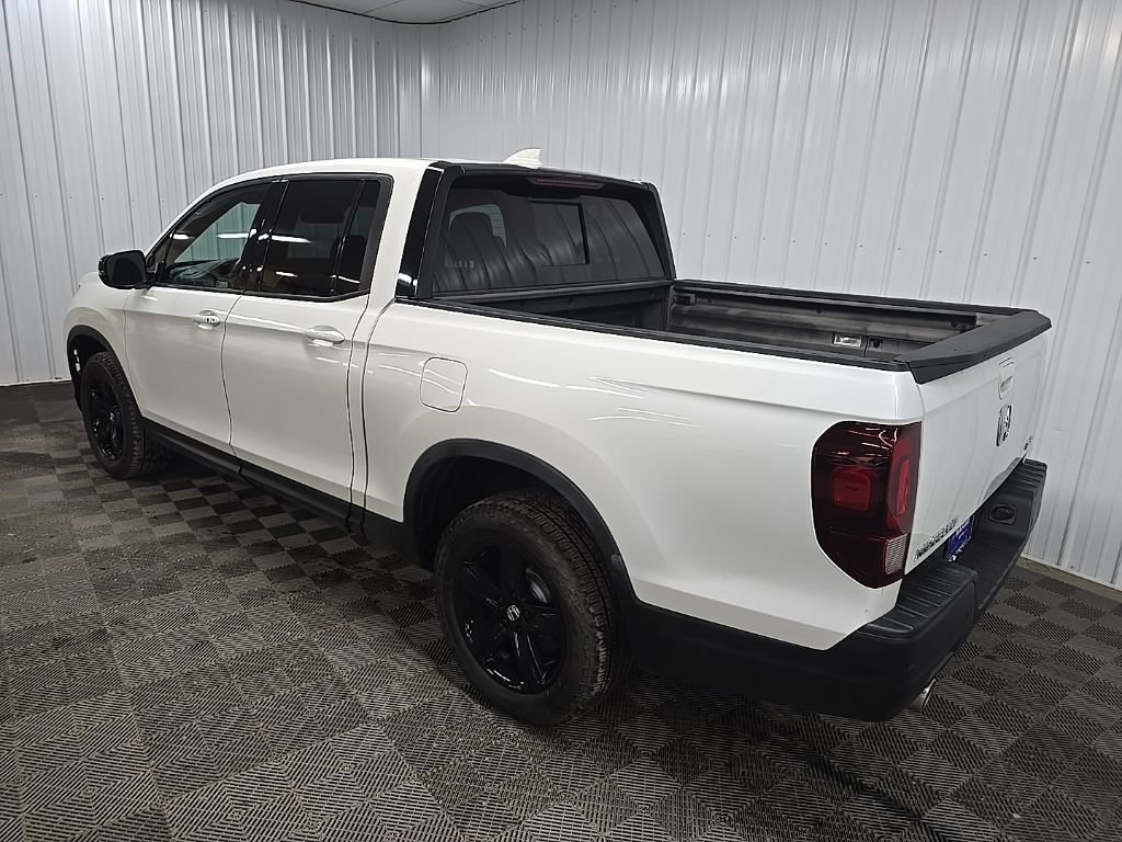 Used 2023 Honda Ridgeline Black Edition image 9