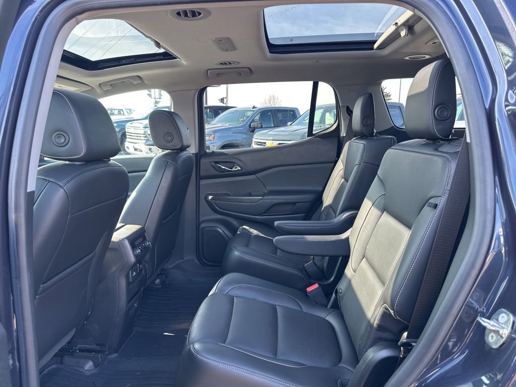 Used 2018 GMC Acadia SLT image 13