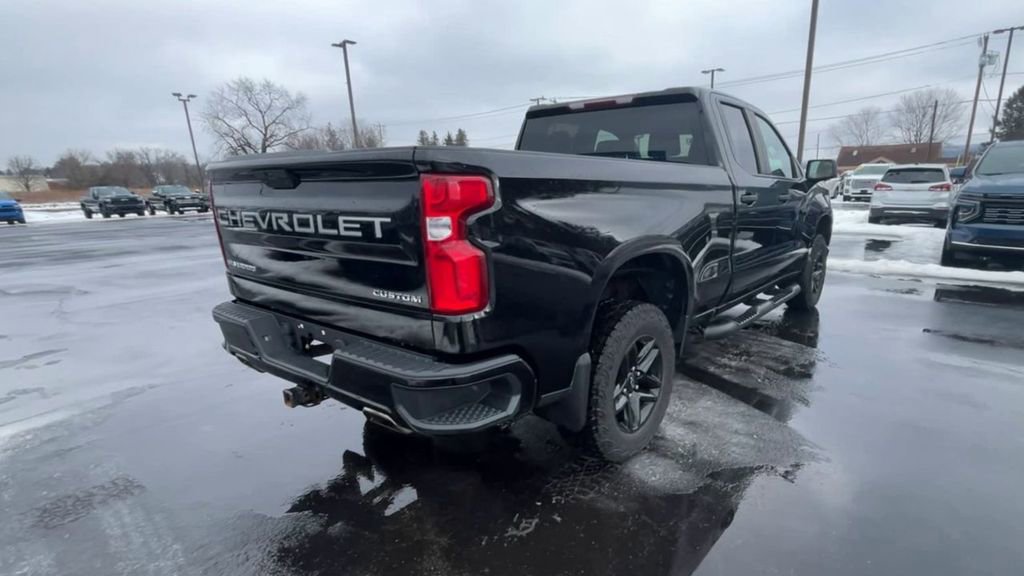 Used 2020 Chevrolet Silverado 1500 Custom Trail Boss w/ Custom Convenience Package image 8