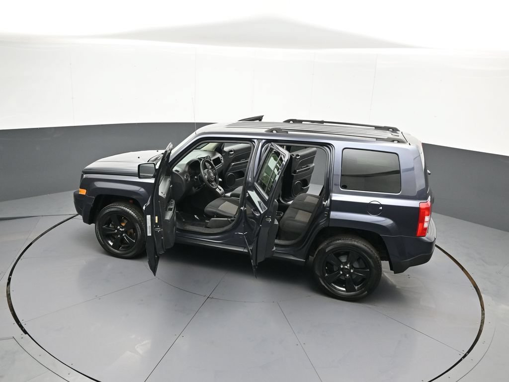 Used 2015 Jeep Patriot Sport w/ Power Value Group FWD image 43