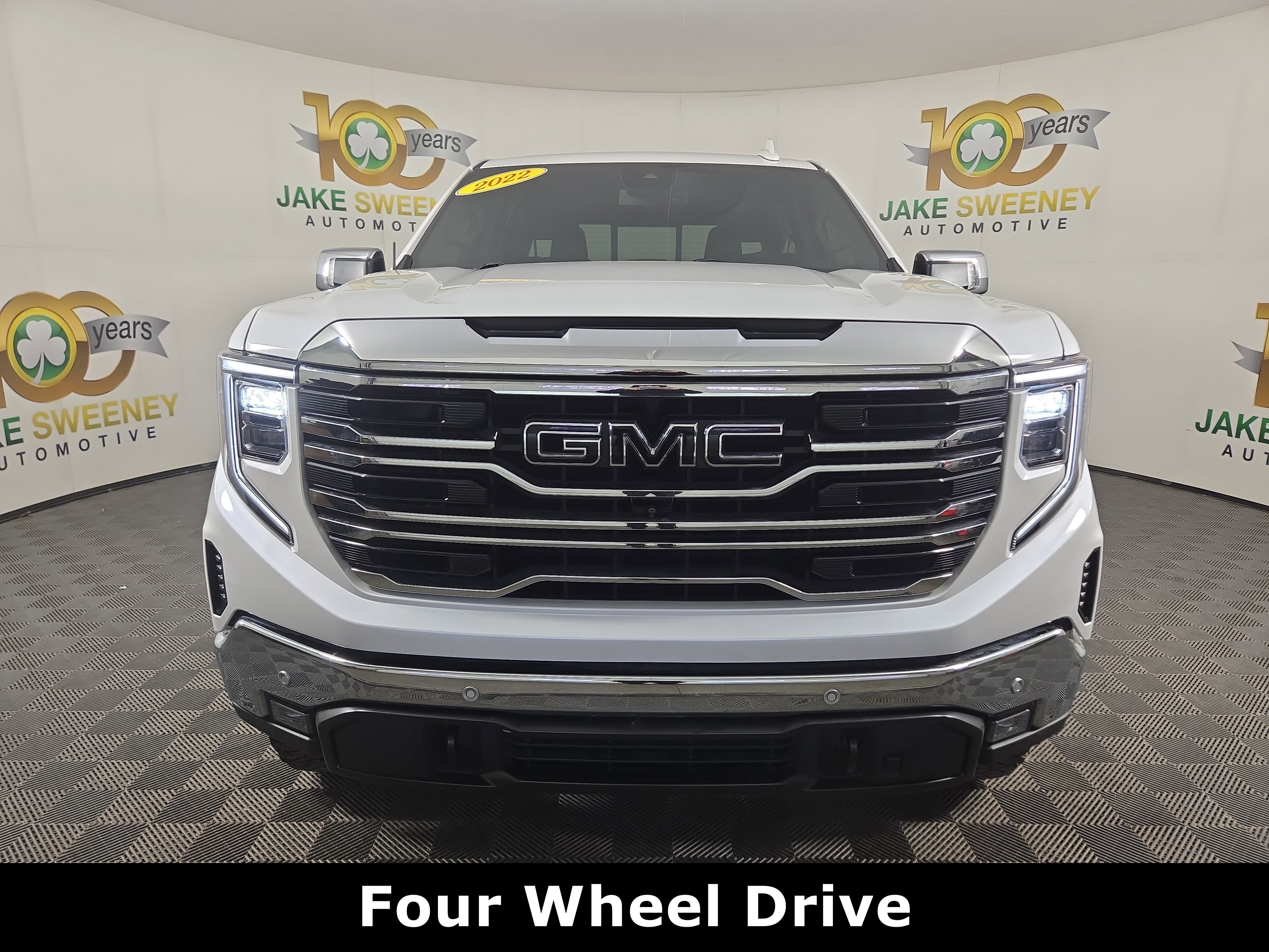 Certified 2022 GMC Sierra 1500 SLT w/ SLT Premium Plus Package image 2