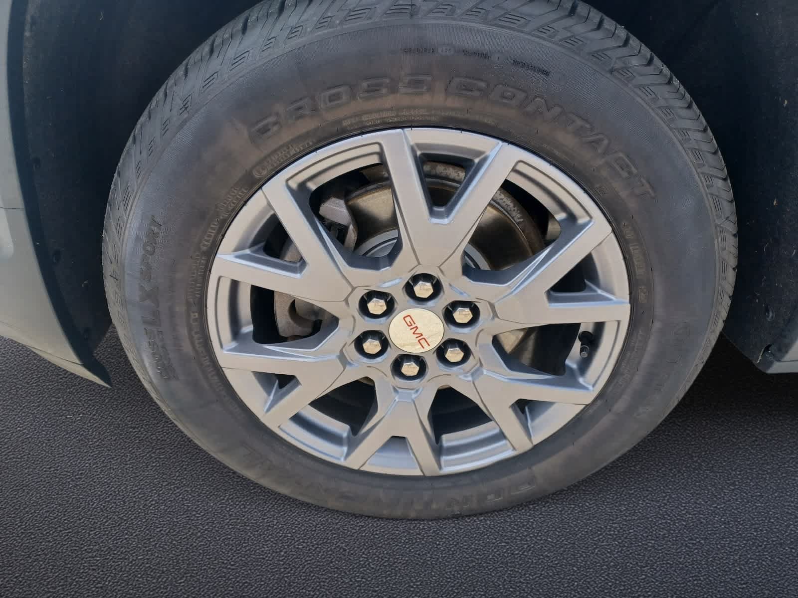 Used 2020 GMC Acadia SLT FWD image 21