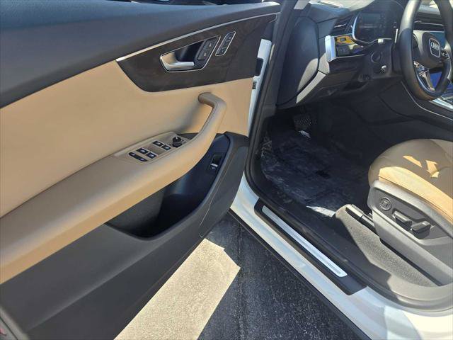 Used 2023 Audi Q8 Premium w/ Convenience Package AWD/4WD image 23