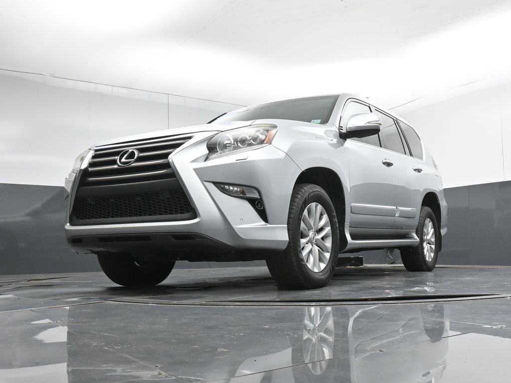 Used 2016 Lexus GX 460 w/ Premium Package AWD/4WD image 43