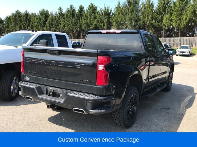 Used 2023 Chevrolet Silverado 1500 Custom Trail Boss w/ Midnight Edition AWD/4WD image 3