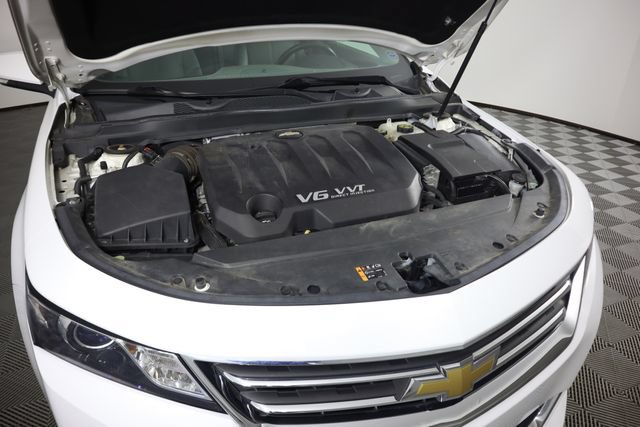 Used 2015 Chevrolet Impala LT FWD image 14