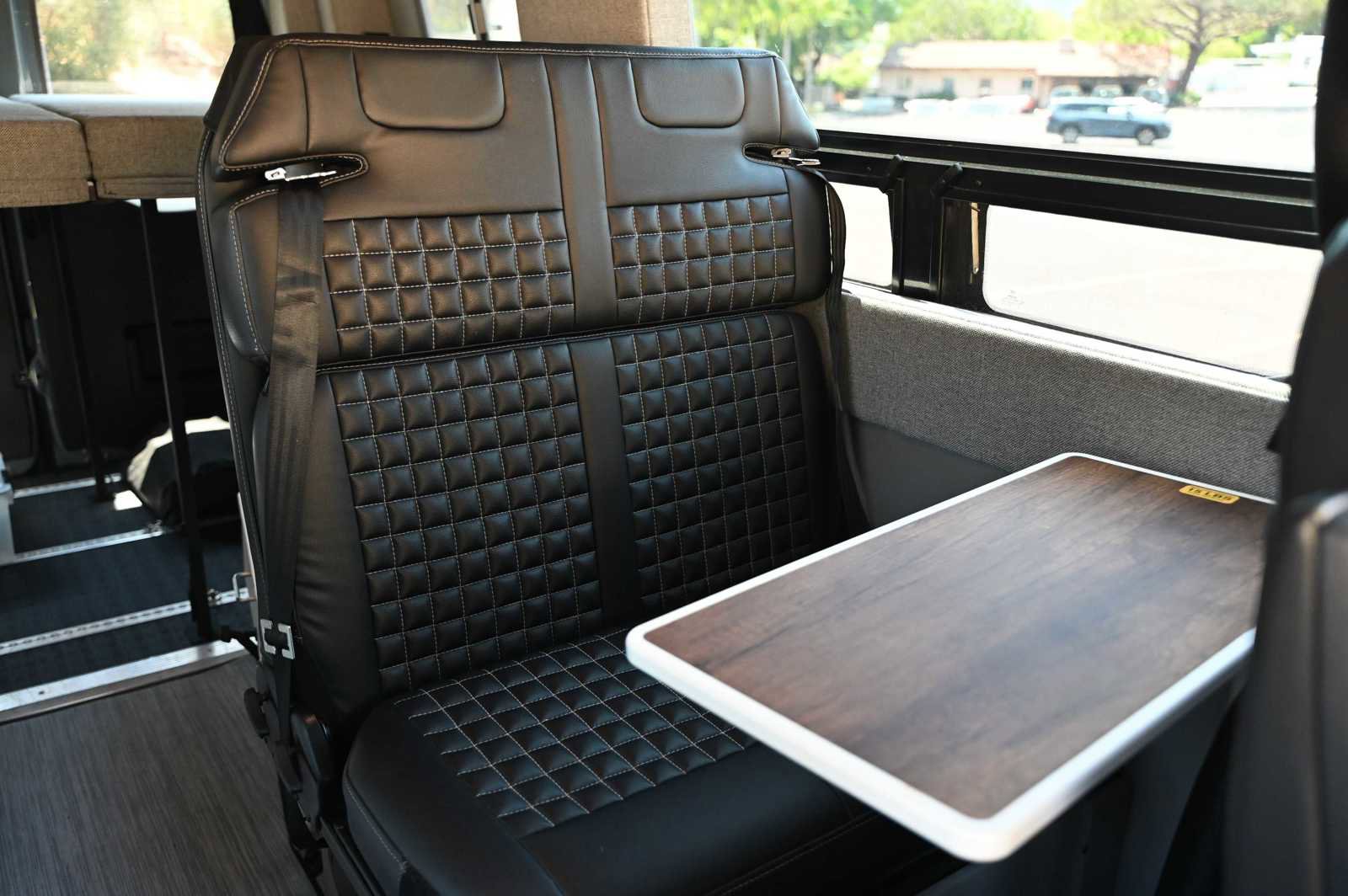 Used 2020 Mercedes-Benz Sprinter 2500 image 19