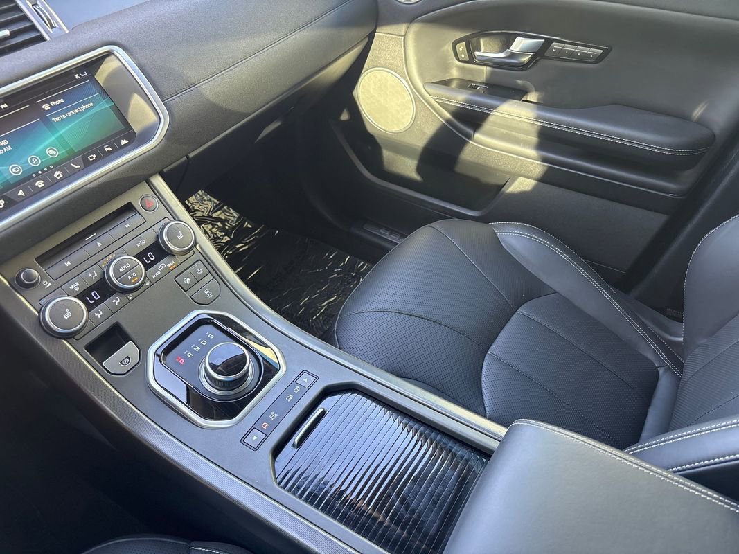 Used 2018 Land Rover Range Rover Evoque HSE AWD/4WD image 17